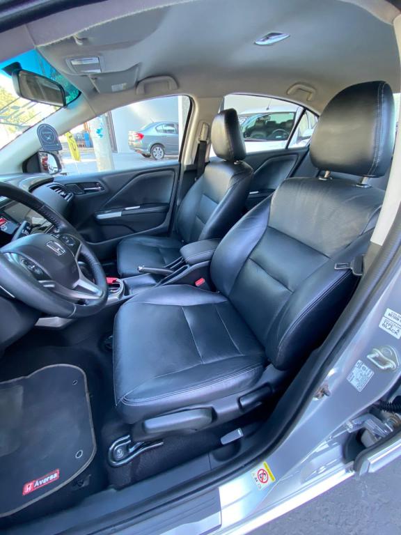 HONDA City Sedan - Foto