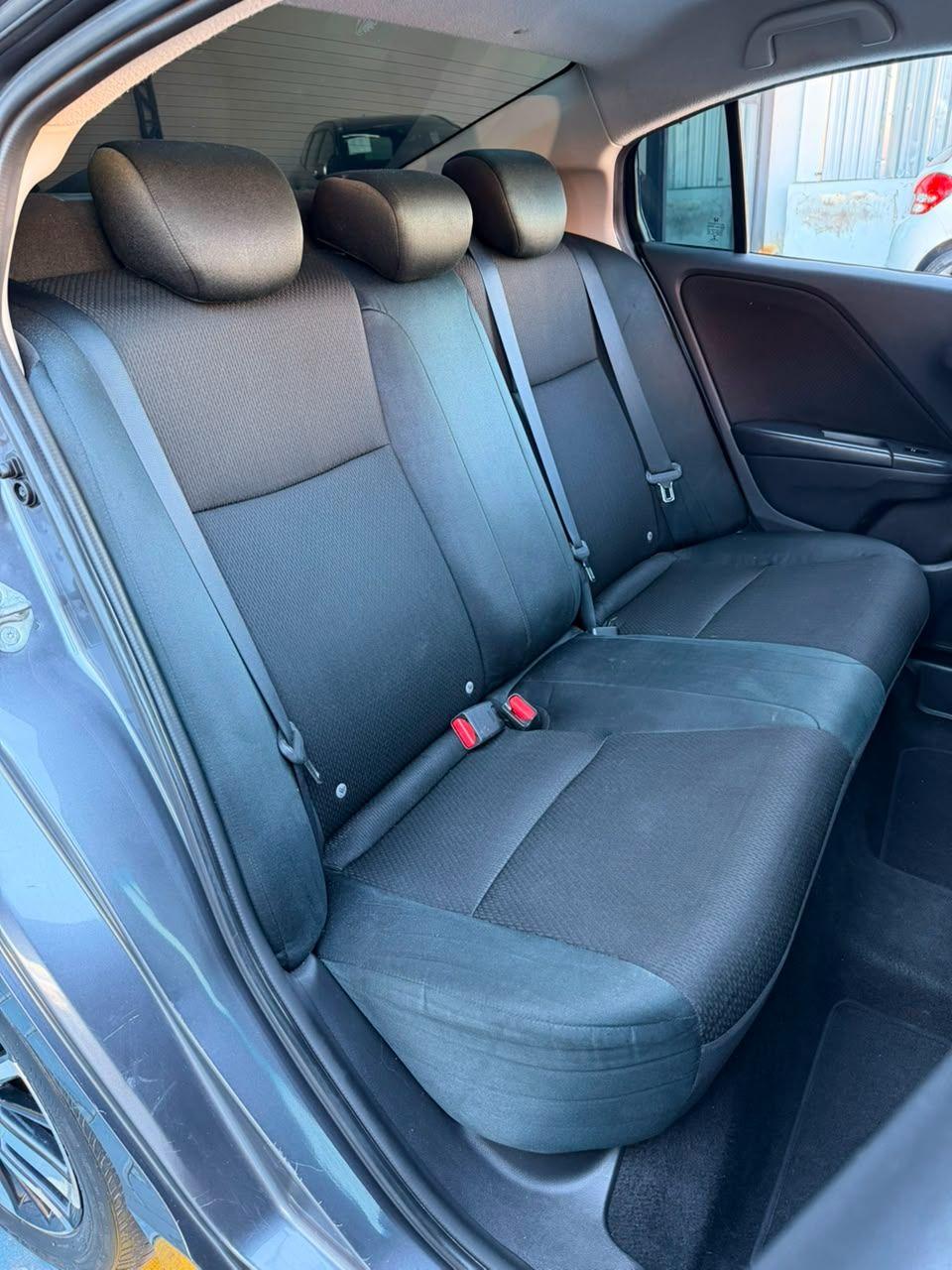 HONDA City Sedan - Foto
