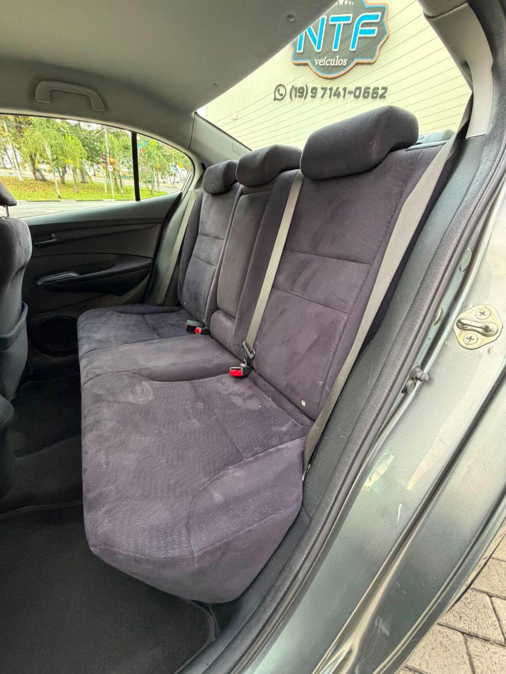 HONDA City Sedan - Foto