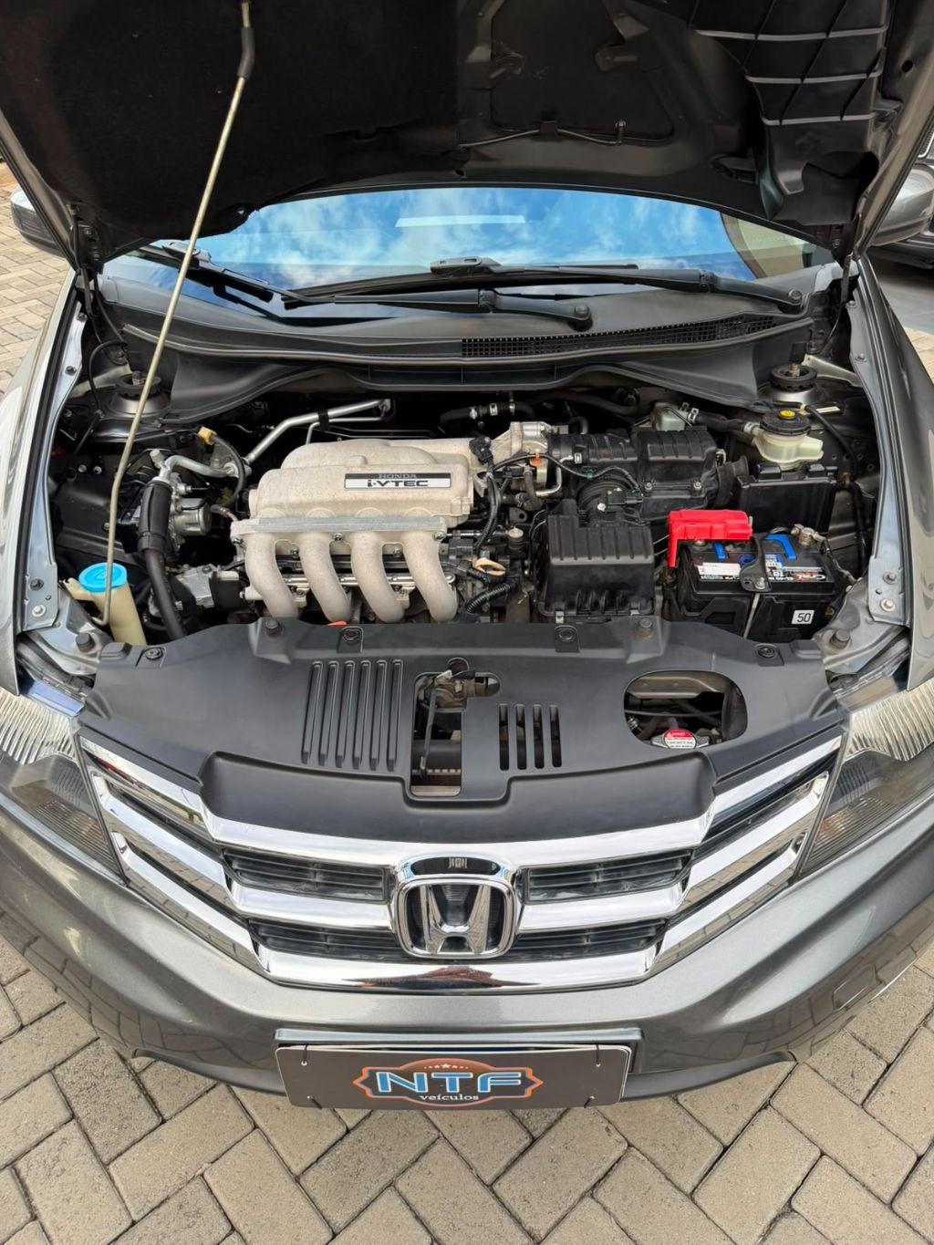 HONDA City Sedan - Foto