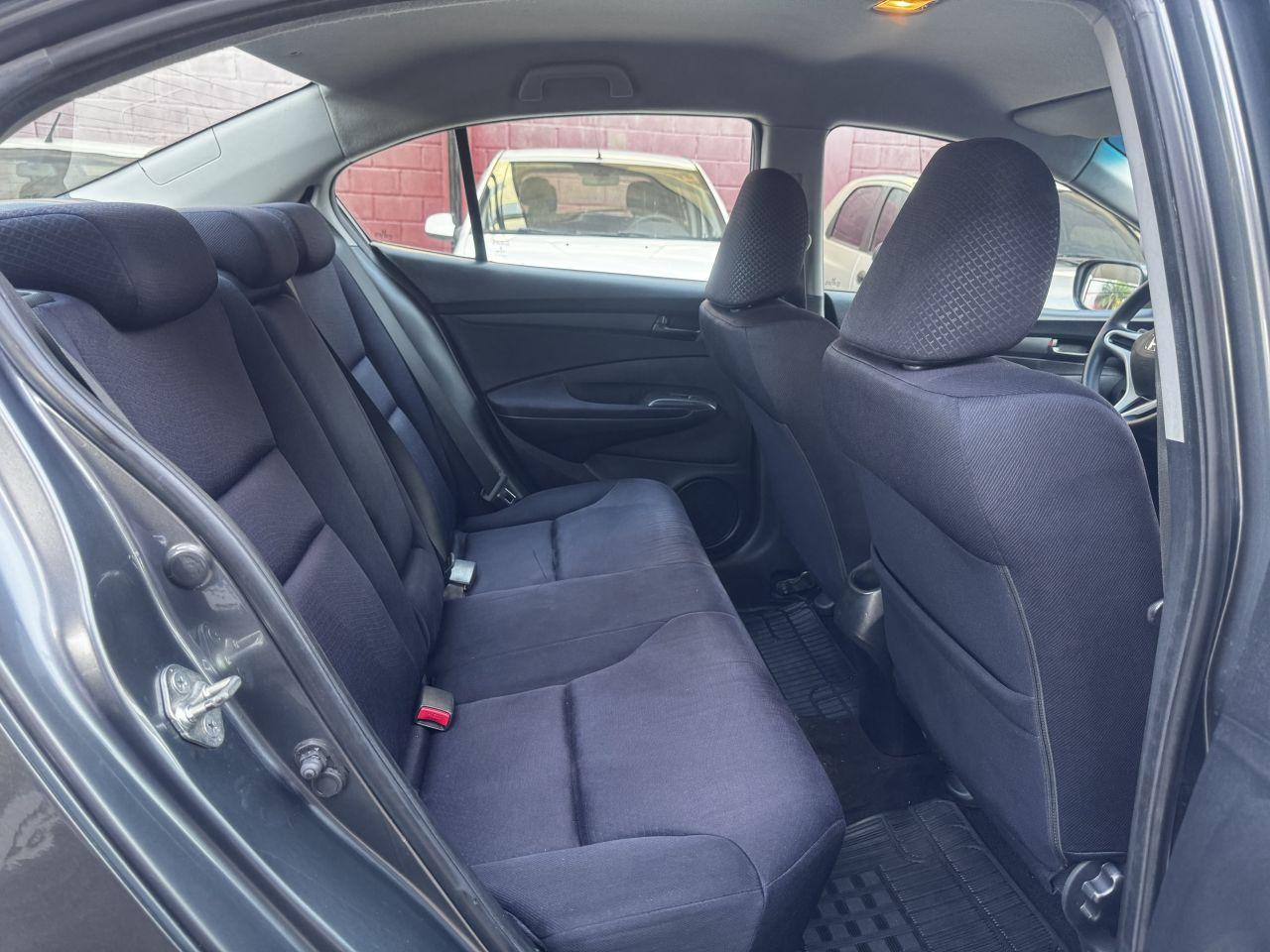 HONDA City Sedan - Foto