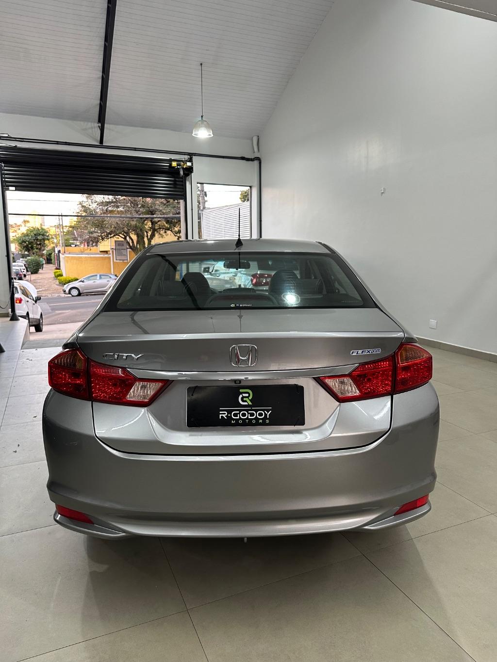 HONDA City Sedan - Foto