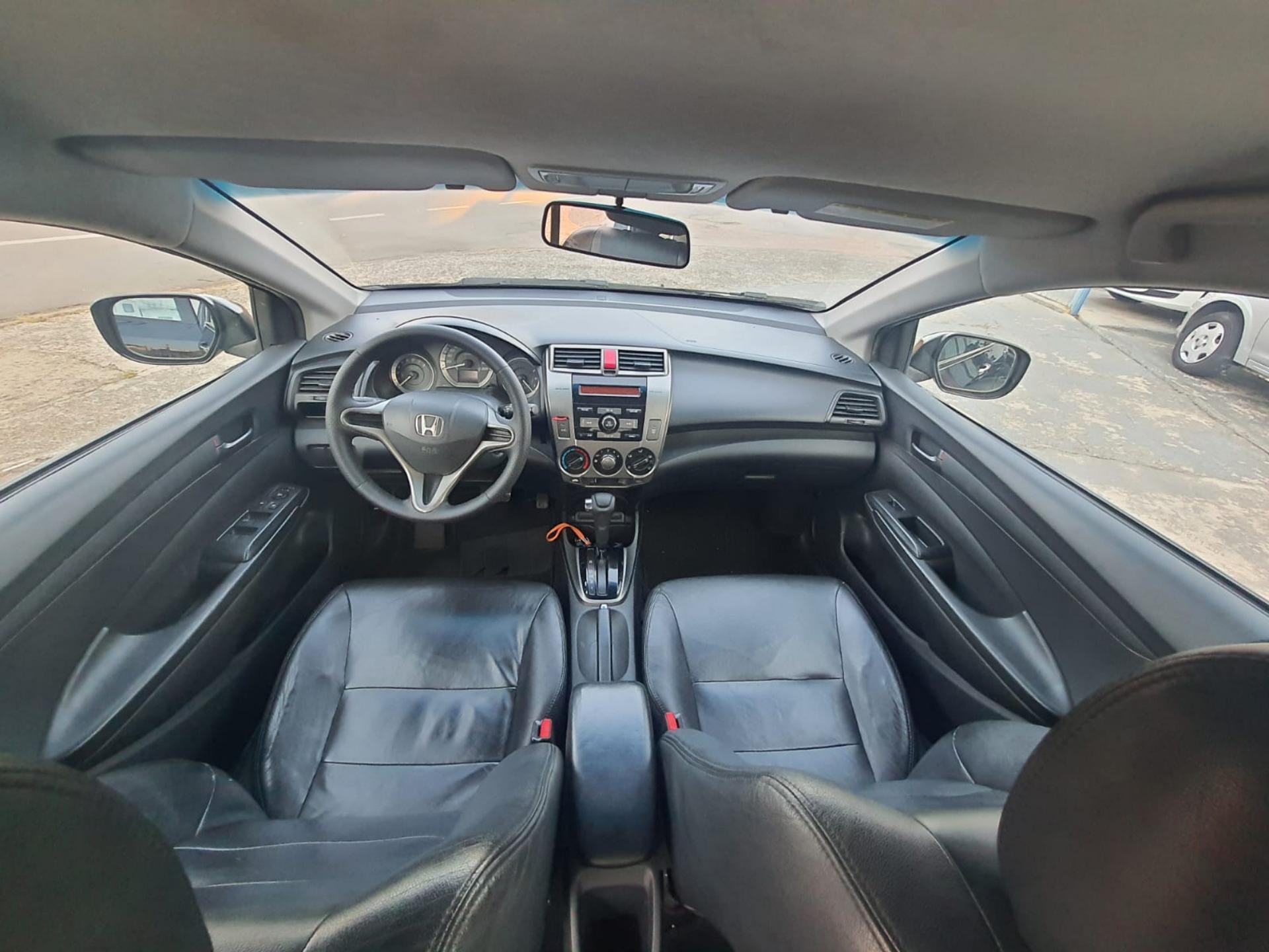HONDA City Sedan - Foto