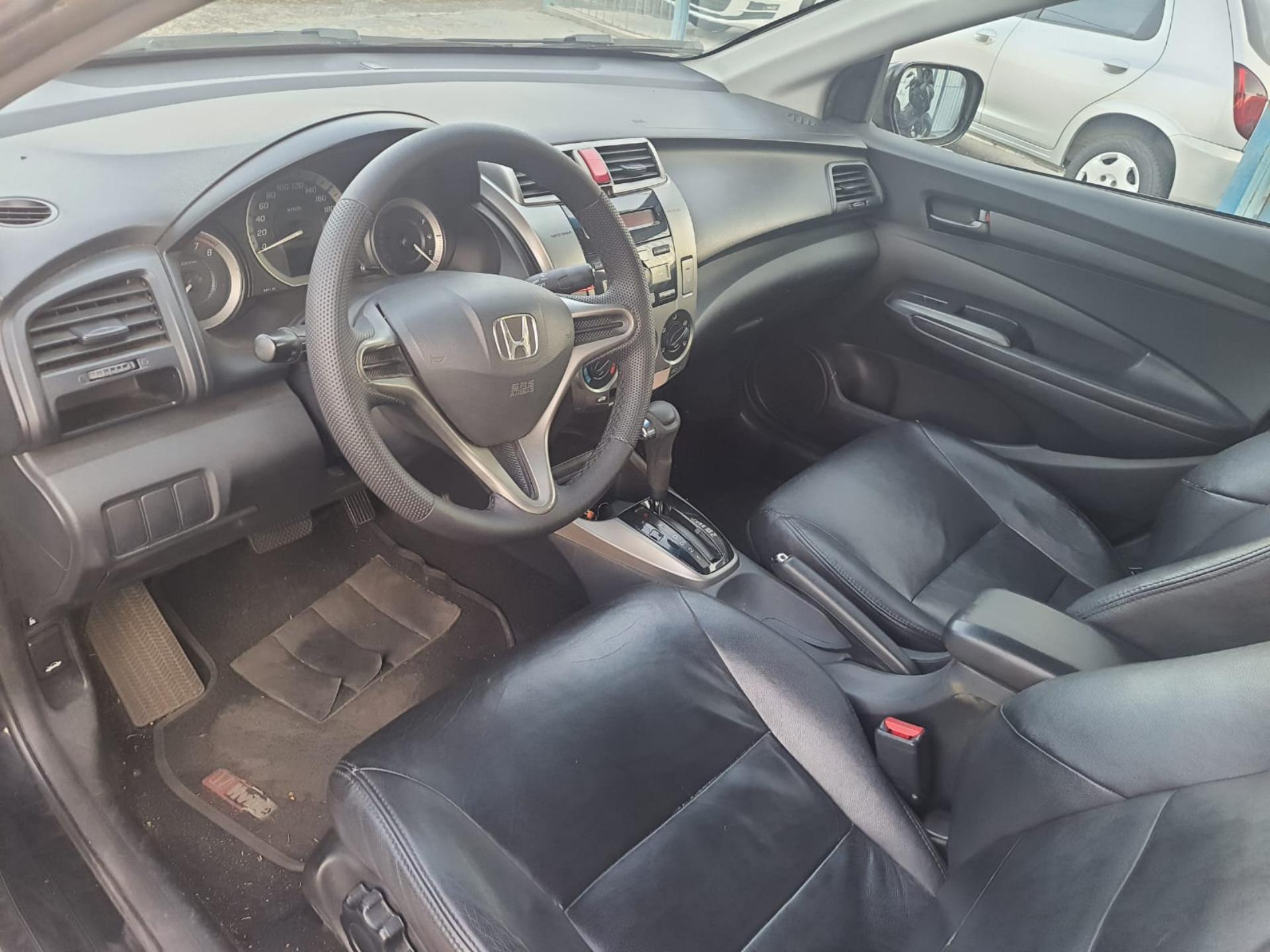 HONDA City Sedan - Foto
