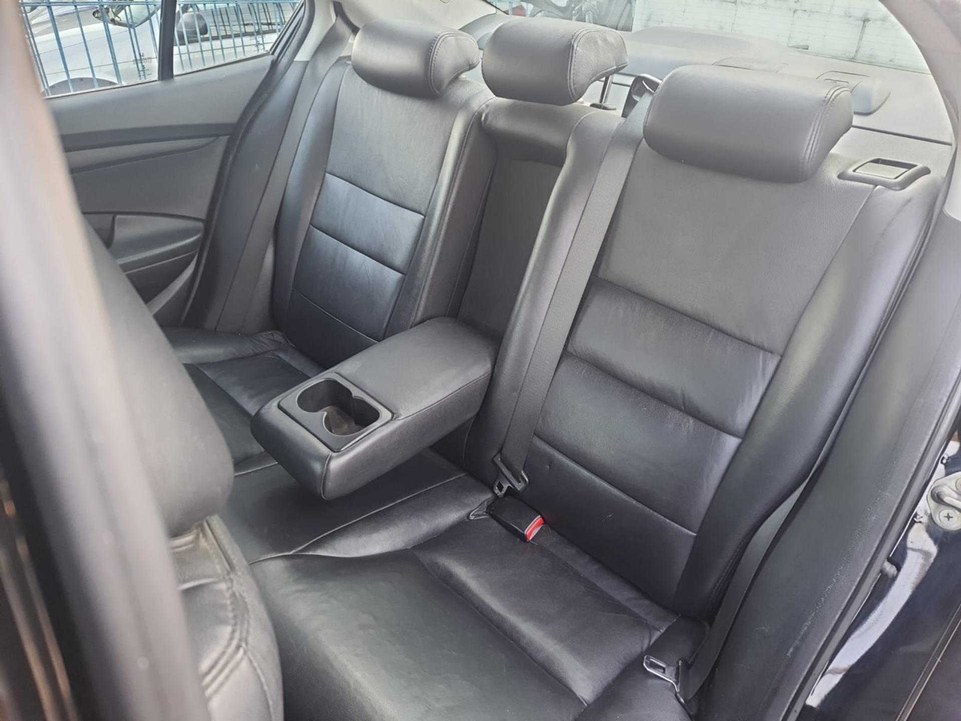 HONDA City Sedan - Foto