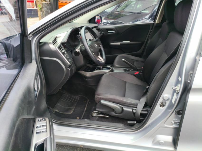 HONDA City Sedan - Foto