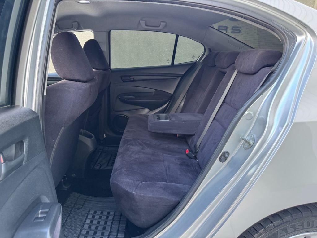 HONDA City Sedan - Foto