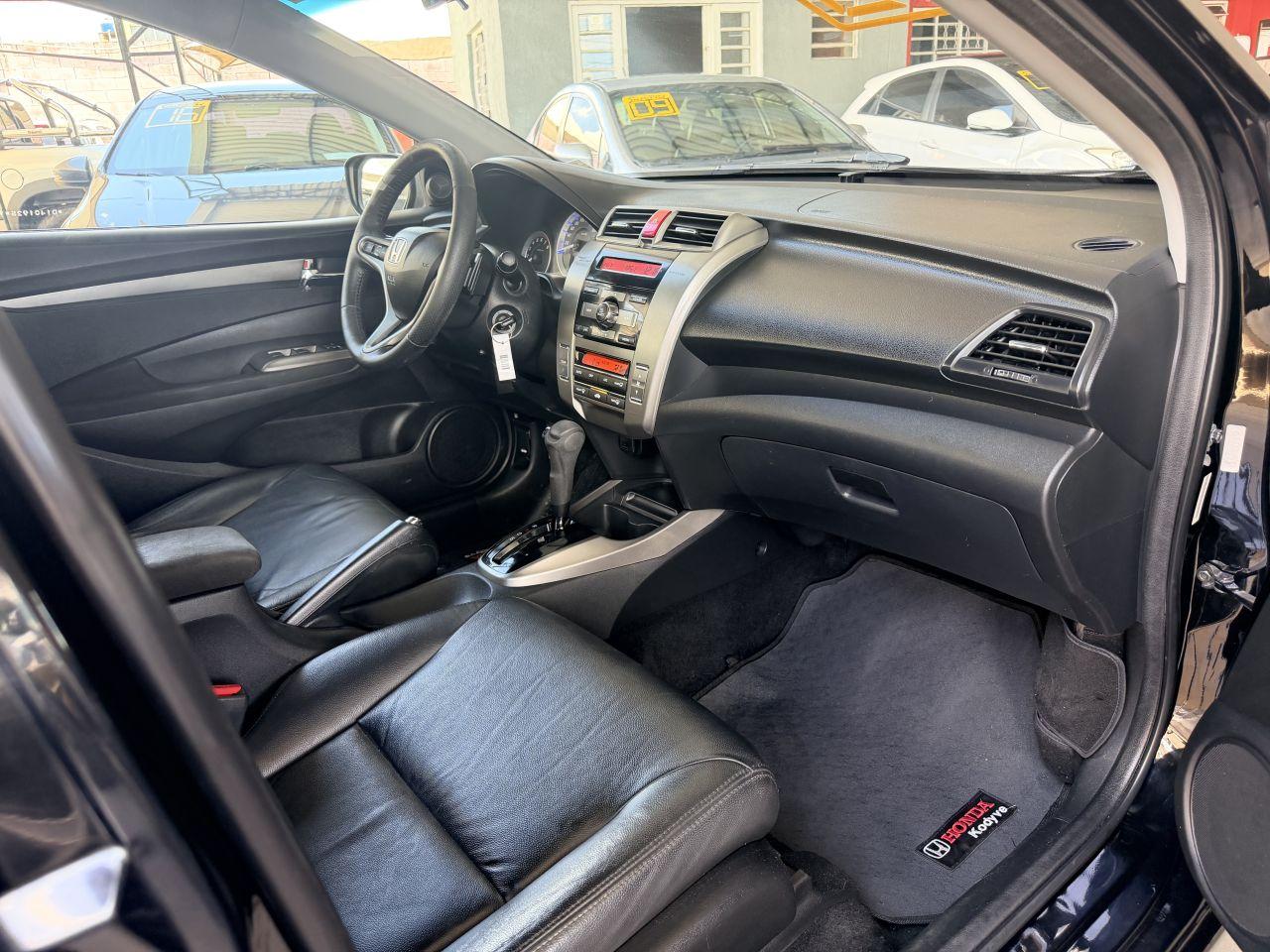 HONDA City Sedan - Foto
