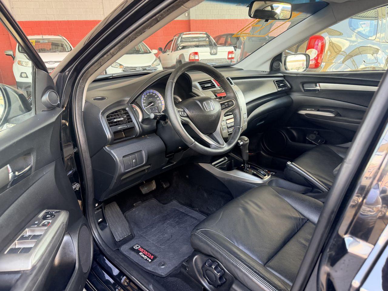 HONDA City Sedan - Foto