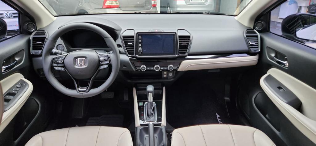 HONDA City Sedan - Foto