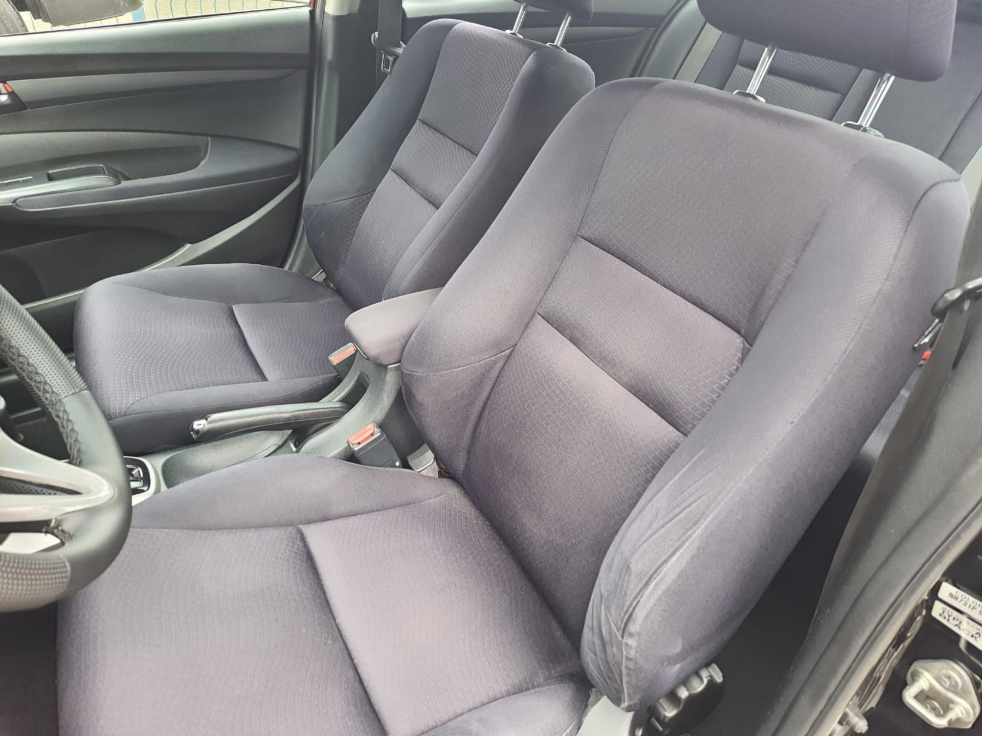 HONDA City Sedan - Foto