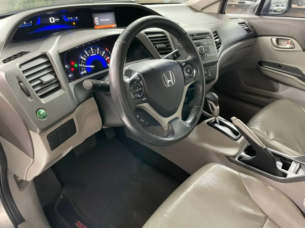 HONDA Civic - Foto