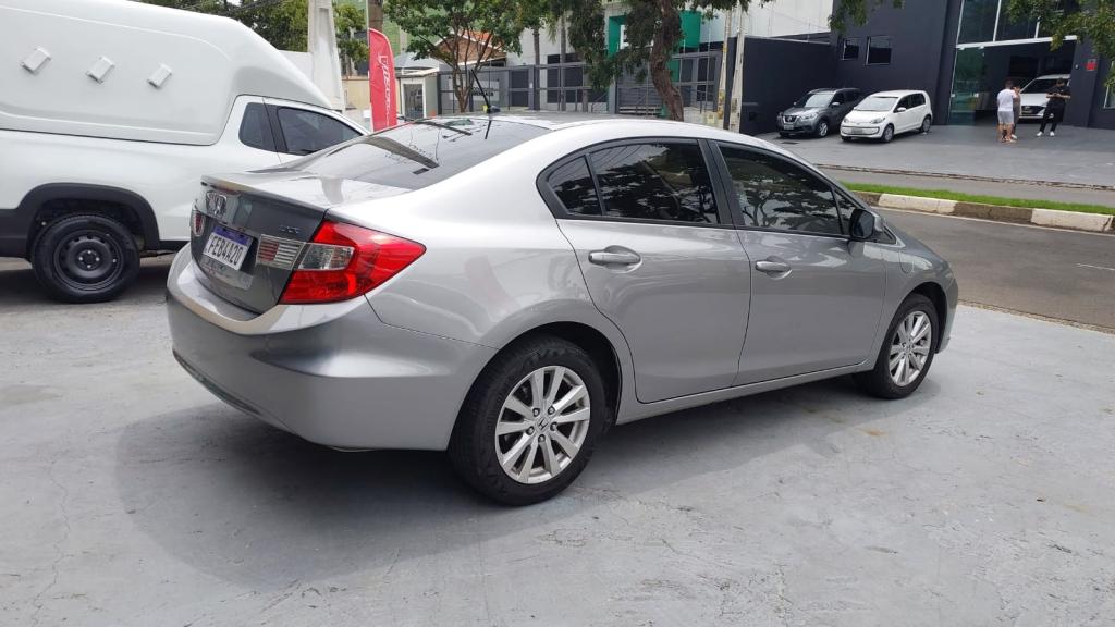 HONDA Civic - Foto