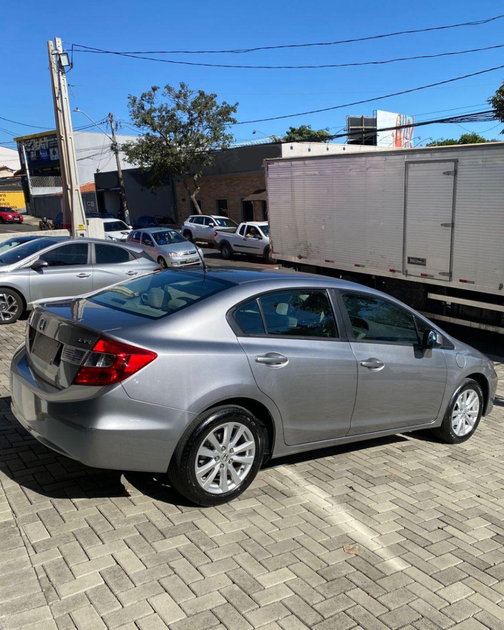 HONDA Civic - Foto