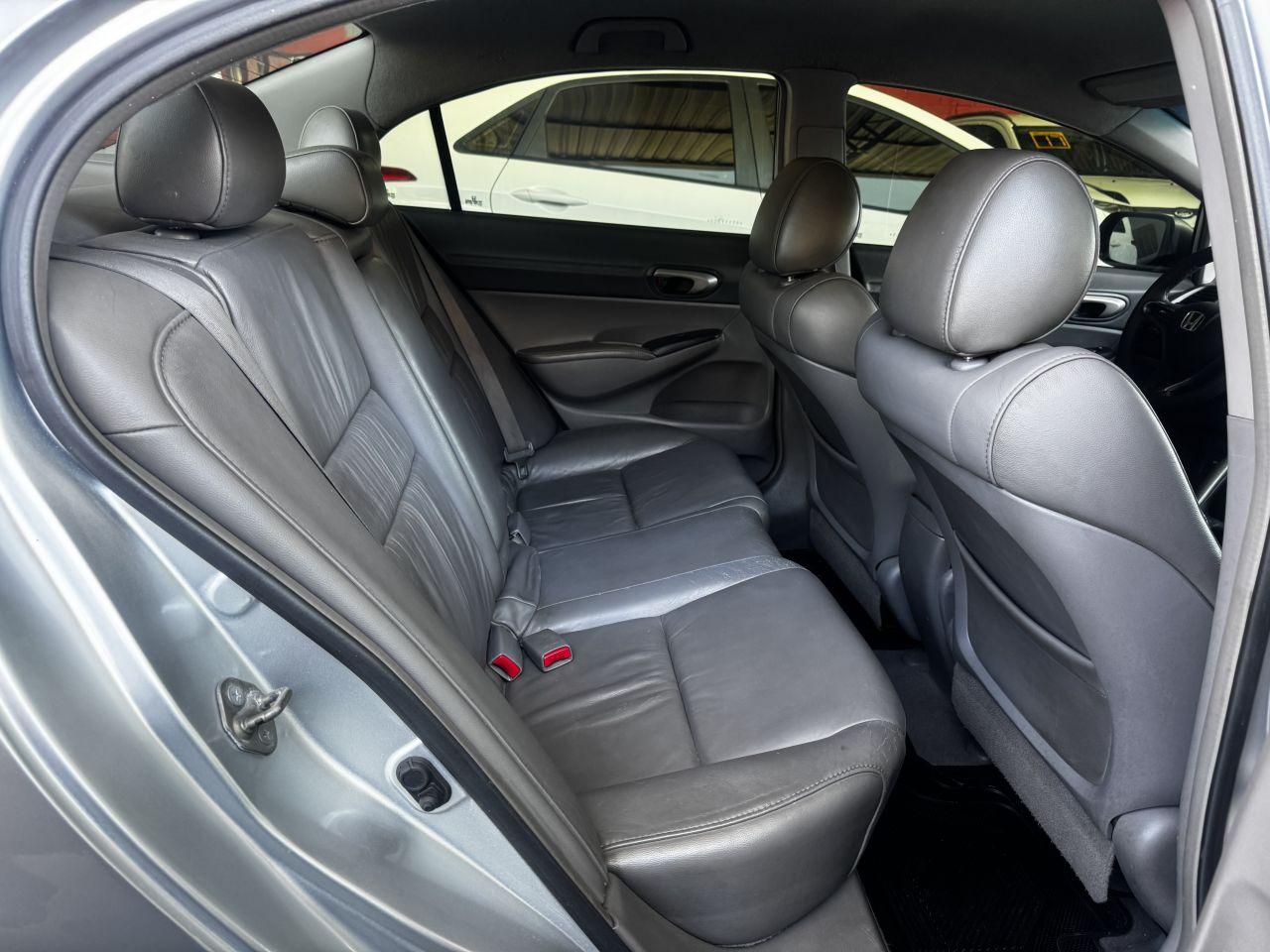 HONDA Civic - Foto