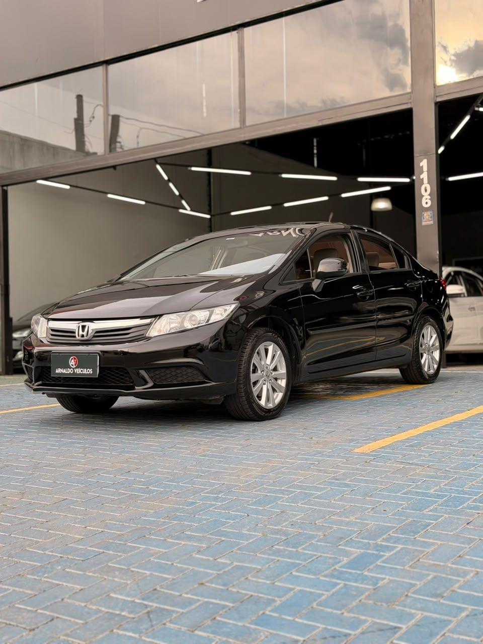 HONDA Civic - Foto