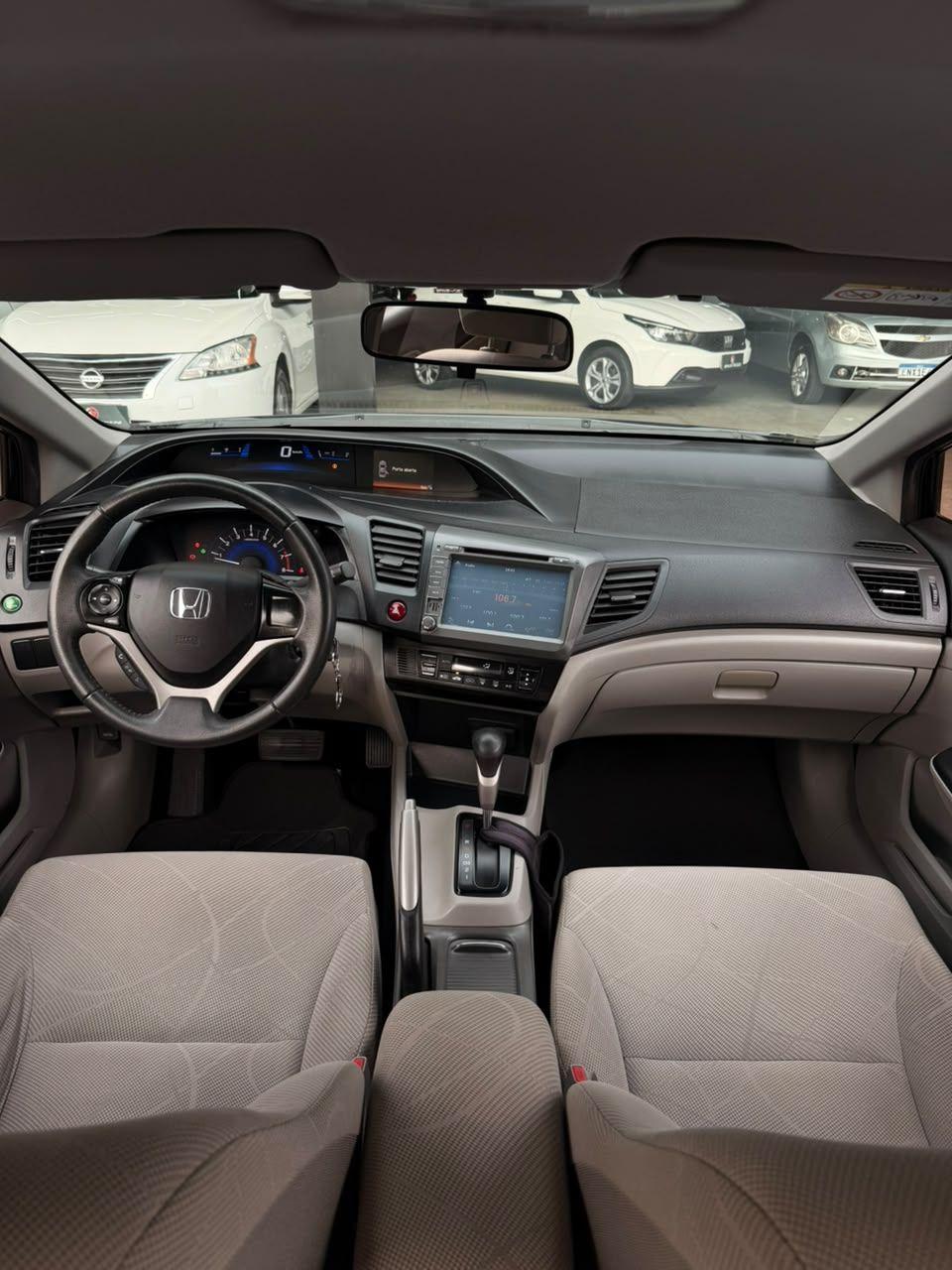 HONDA Civic - Foto