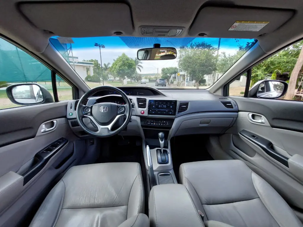 HONDA Civic - Foto