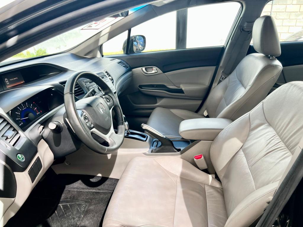 HONDA Civic - Foto