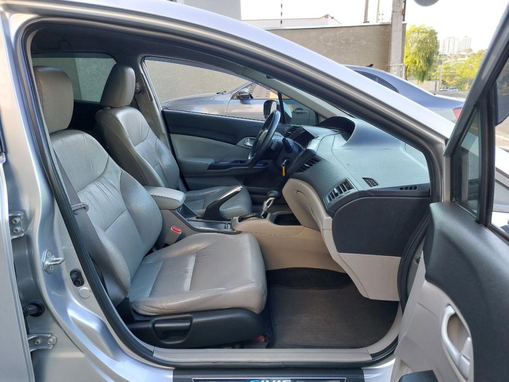HONDA Civic - Foto