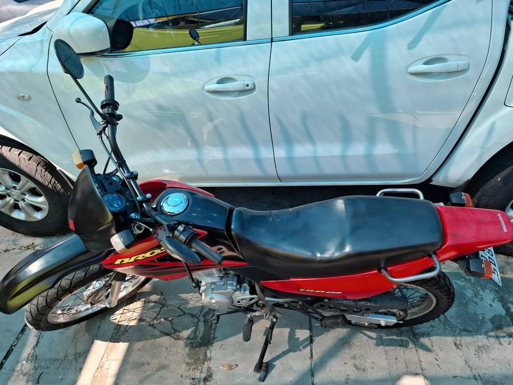 HONDA NXR Bros 150 - Foto