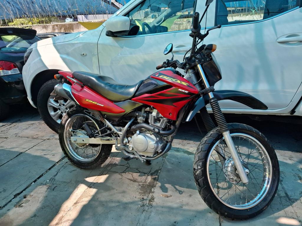 HONDA NXR Bros 150 - Foto