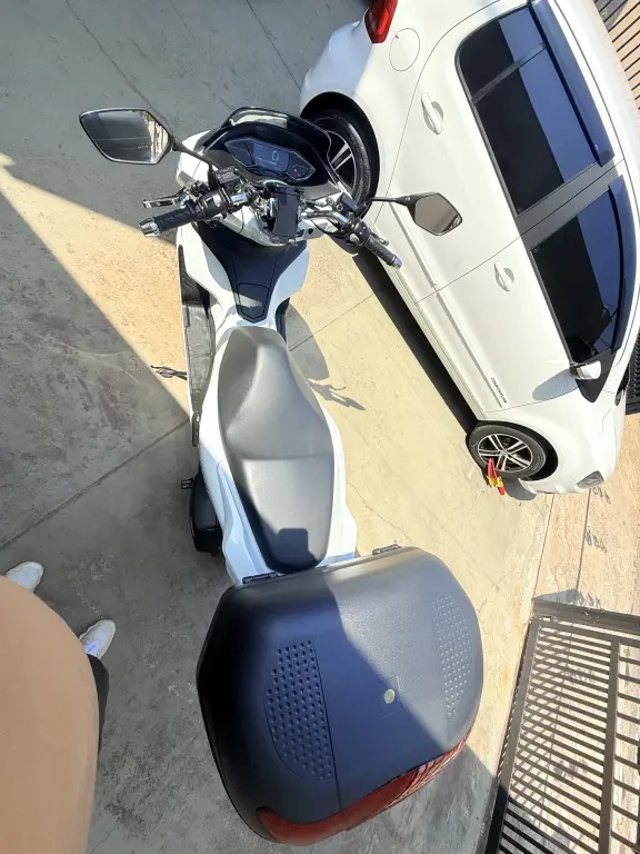 HONDA PCX 160 - Foto