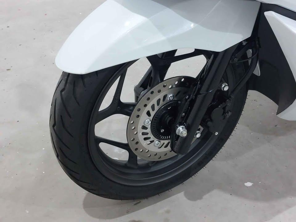 HONDA PCX 160 - Foto