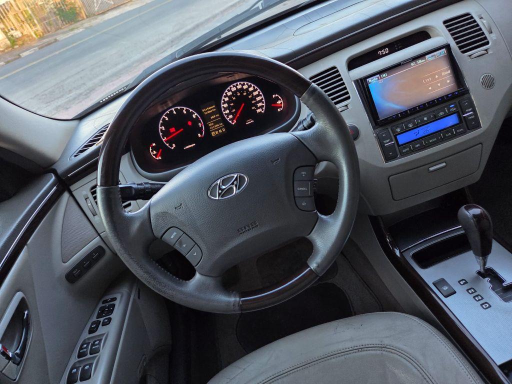 HYUNDAI Azera - Foto