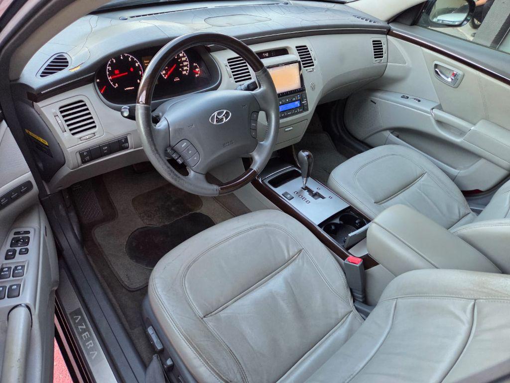 HYUNDAI Azera - Foto