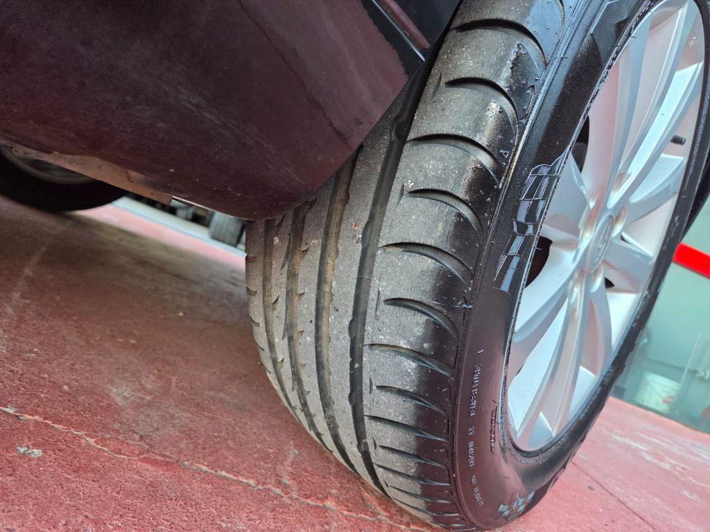 HYUNDAI Azera - Foto