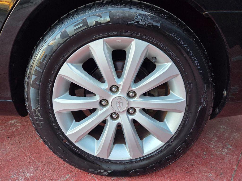 HYUNDAI Azera - Foto