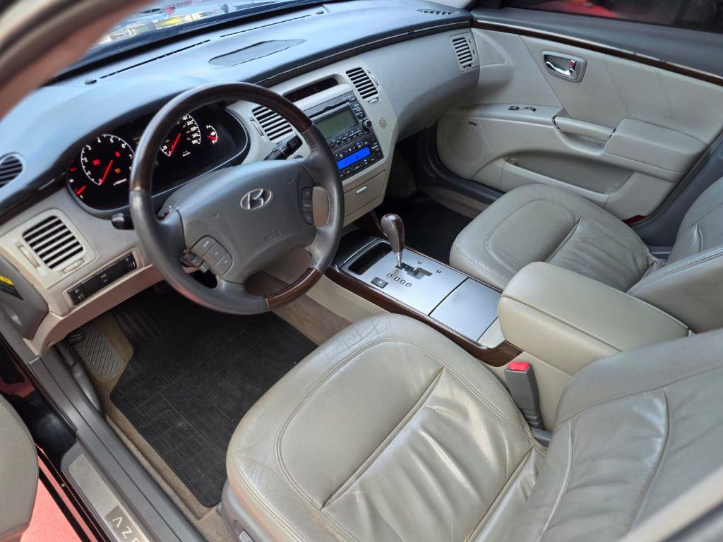 HYUNDAI Azera - Foto