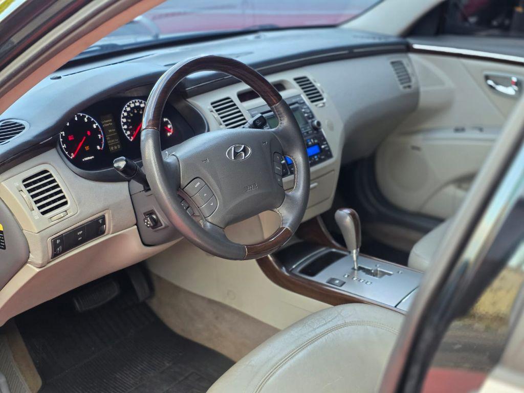 HYUNDAI Azera - Foto