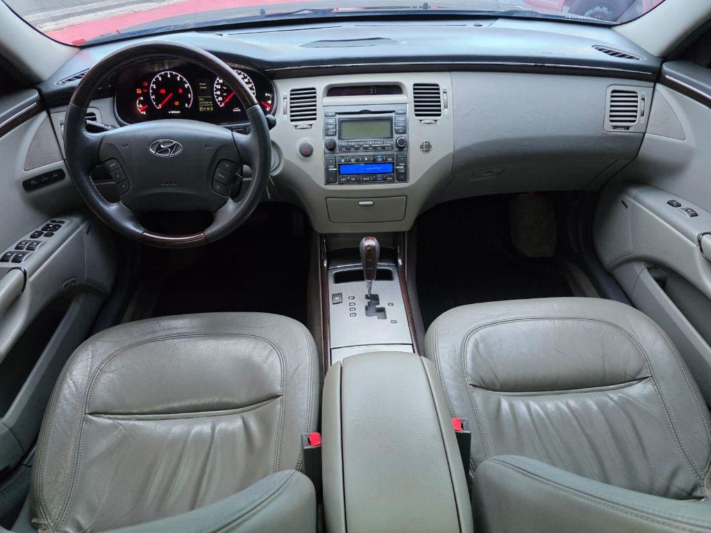 HYUNDAI Azera - Foto