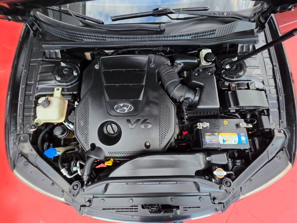 HYUNDAI Azera - Foto