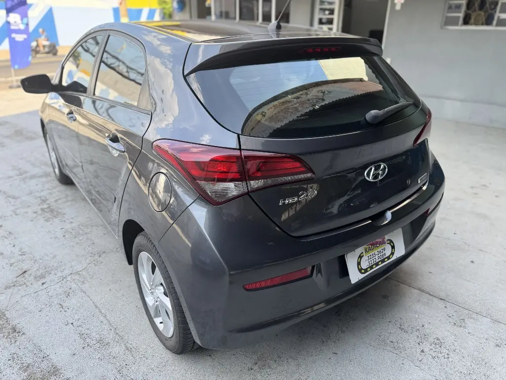 HYUNDAI HB 20 Hatch - Foto