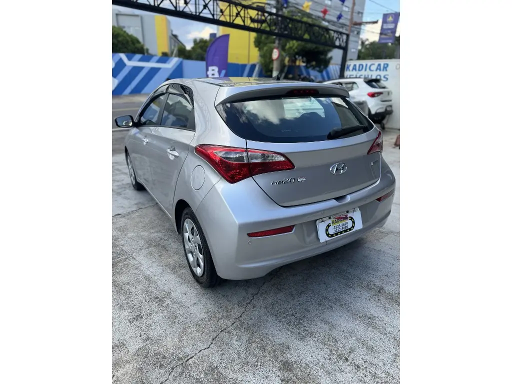 HYUNDAI HB 20 Hatch - Foto