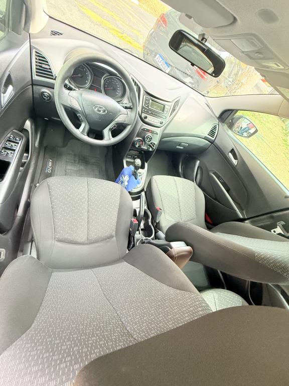 HYUNDAI HB 20 Hatch - Miniatura