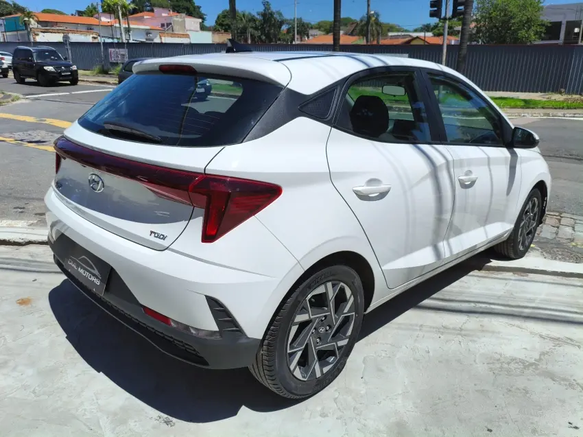 HYUNDAI HB 20 Hatch - Foto