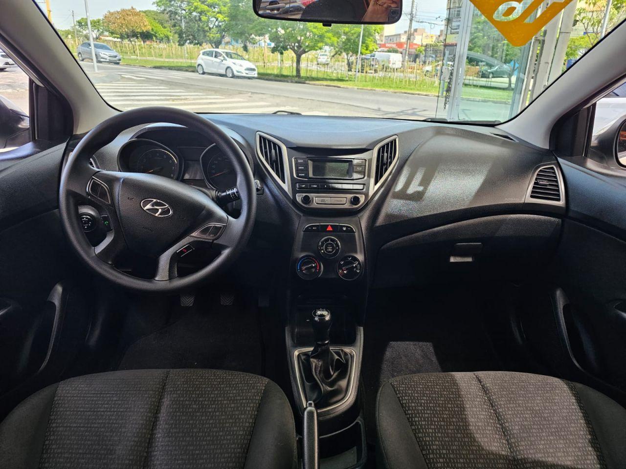 HYUNDAI HB 20 Hatch - Foto