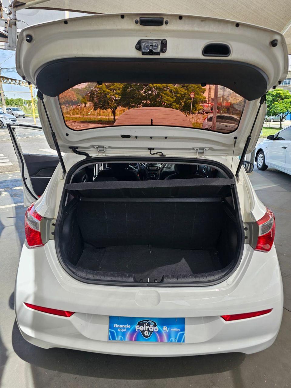 HYUNDAI HB 20 Hatch - Foto