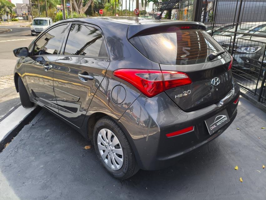 HYUNDAI HB 20 Hatch - Foto