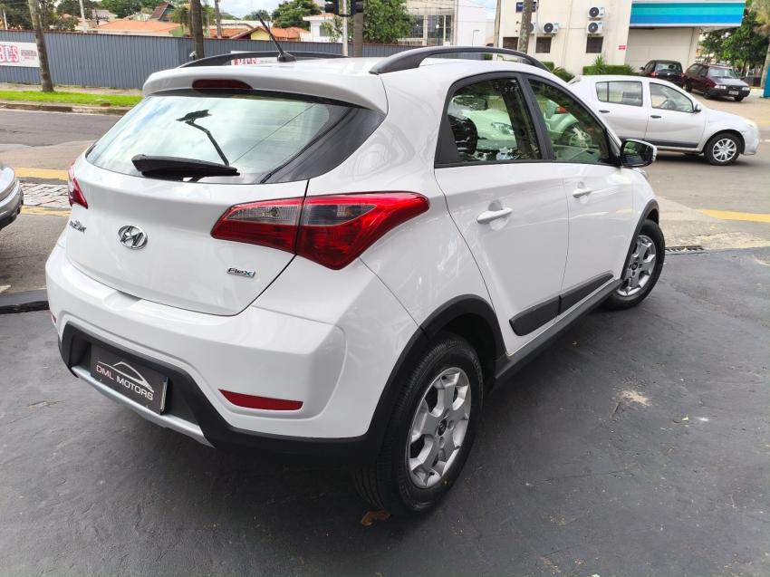 HYUNDAI HB 20 Hatch X - Foto