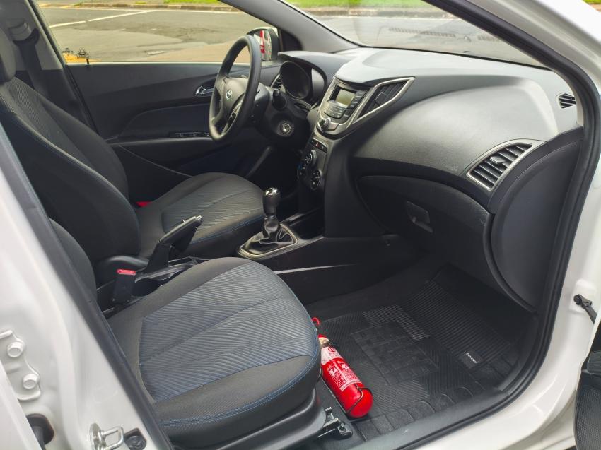 HYUNDAI HB 20 Hatch X - Foto