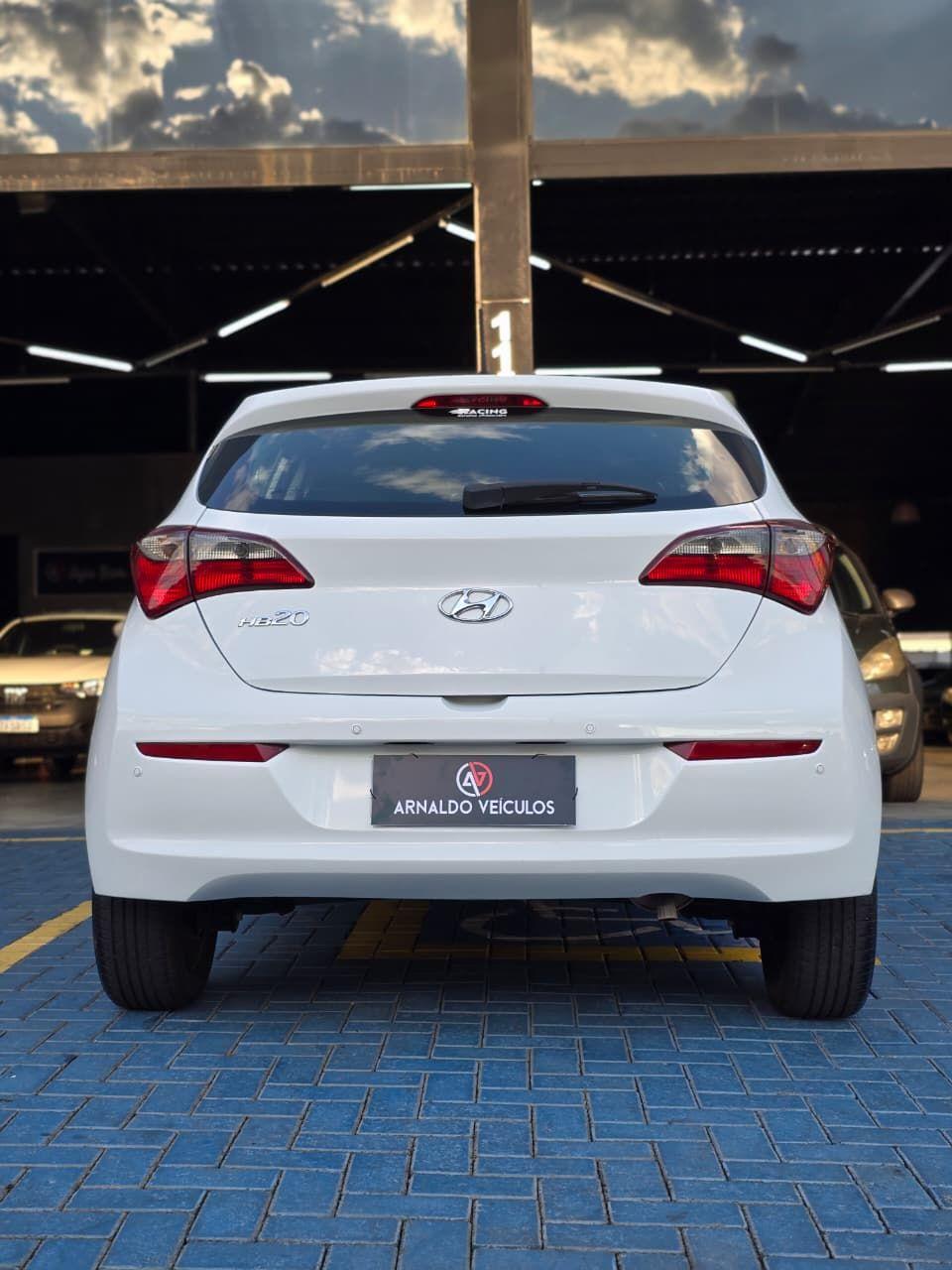 HYUNDAI HB 20 Hatch - Foto
