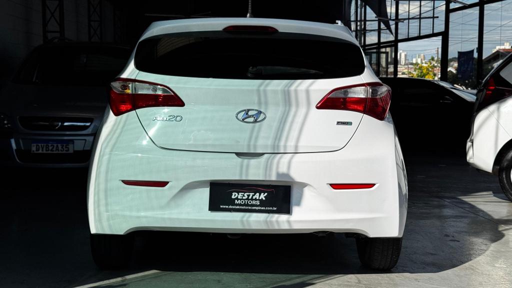 HYUNDAI HB 20 Hatch - Foto