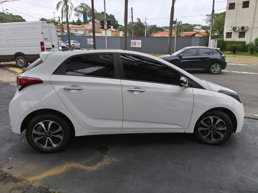 HYUNDAI HB 20 Hatch - Foto