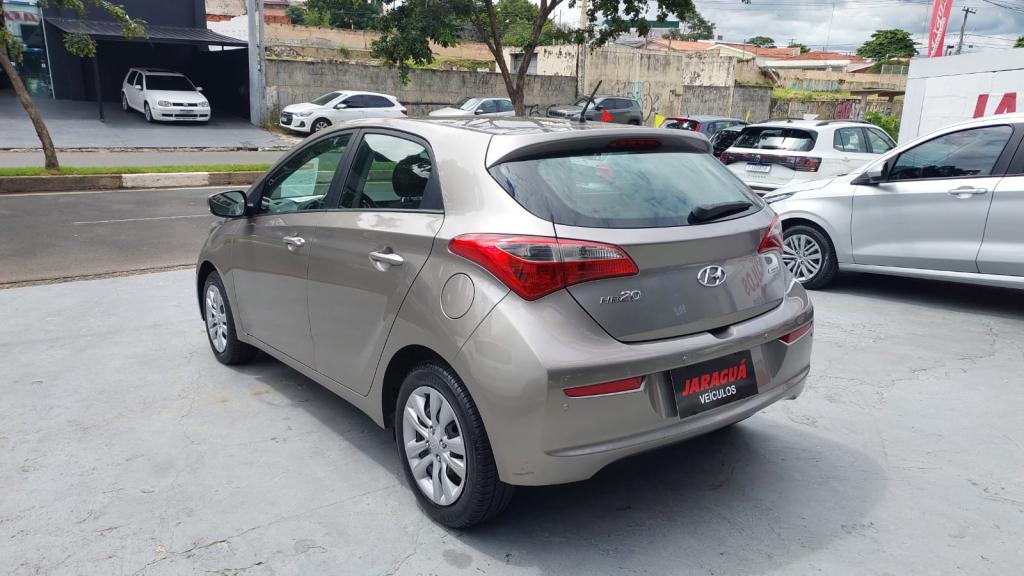 HYUNDAI HB 20 Hatch - Foto