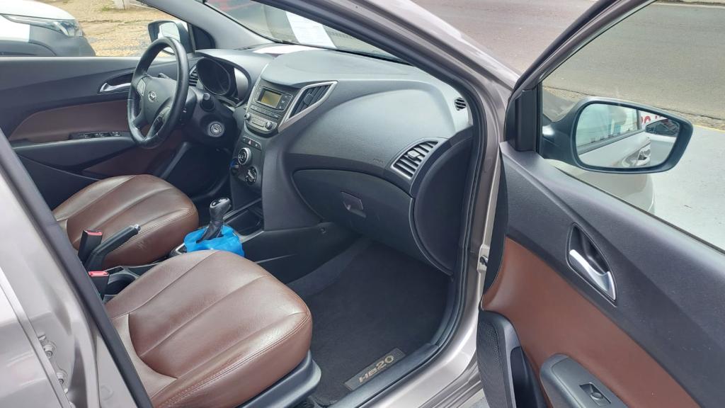 HYUNDAI HB 20 Hatch - Foto